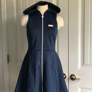 Hunter Dress Zip Size S